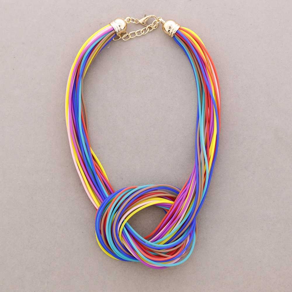 COLLAR CORTO NUDO GOMA