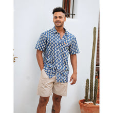 Cargar imagen en el visor de la galería, CAMISA HOMBRE ESTAMPADA
