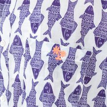 Cargar imagen en el visor de la galería, CAMISA ESTAMPADA PECES
