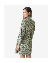 Cargar imagen en el visor de la galería, KIMONO MEDIO CINTURÓN ESTAMPADO AFRO LEAVES VERDE
