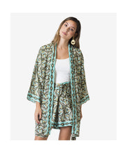 Cargar imagen en el visor de la galería, KIMONO MEDIO CINTURÓN ESTAMPADO AFRO LEAVES VERDE
