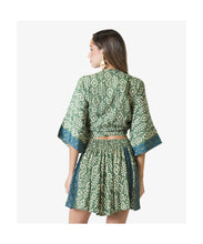 Cargar imagen en el visor de la galería, TOP CRUZADO ESTAMPADO ÉTNICO
