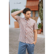 Cargar imagen en el visor de la galería, CAMISA MANGA CORTA ESTAMPADA HOMBRE
