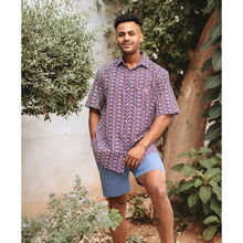 Cargar imagen en el visor de la galería, CAMISA MANGA CORTA ESTAMPADA HOMBRE
