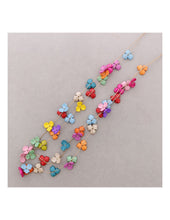 Cargar imagen en el visor de la galería, COLLAR LARGO DOBLE TIRA FLORES RESINA

