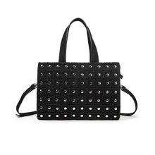 Cargar imagen en el visor de la galería, BOLSO CUADRADITOS TACHUELAS
