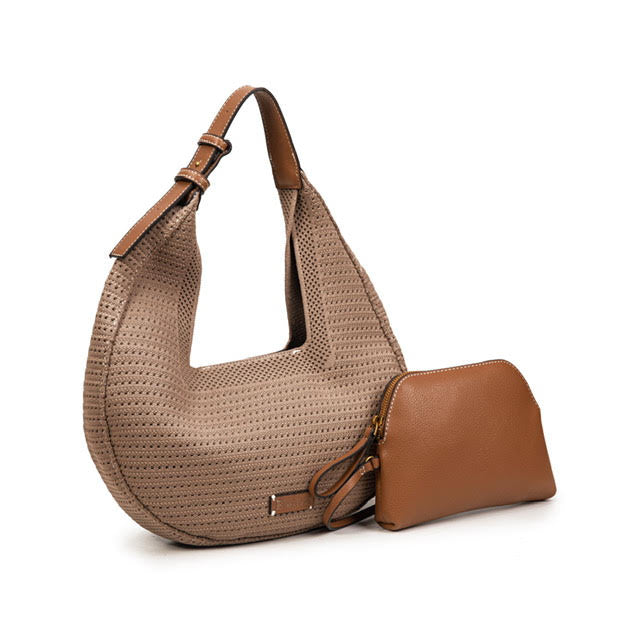 BOLSO HOBBO CALADO TIRA CONTRASTE AJUSTABLE