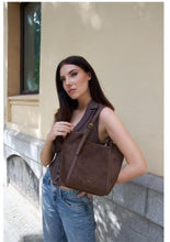 Cargar imagen en el visor de la galería, BOLSO HOBBO ANTELINA
