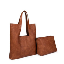 Cargar imagen en el visor de la galería, BOLSO HOBBO HOMBRO CUADRADO
