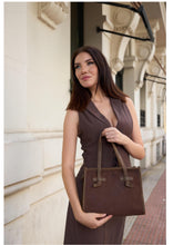 Cargar imagen en el visor de la galería, BOLSO CUADRADO ANTELINA

